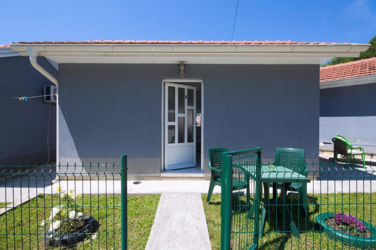 Studios Merdovic Budva Exterior foto