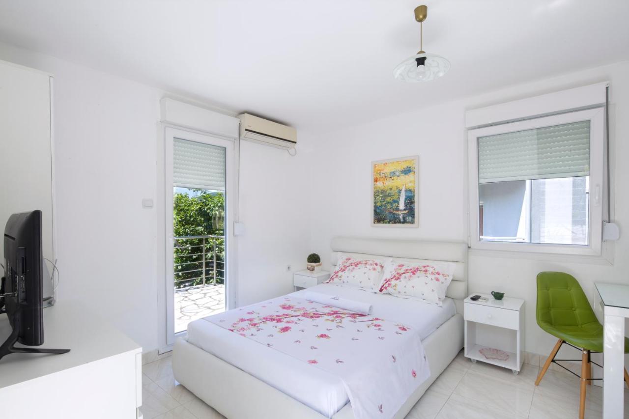Studios Merdovic Budva Exterior foto
