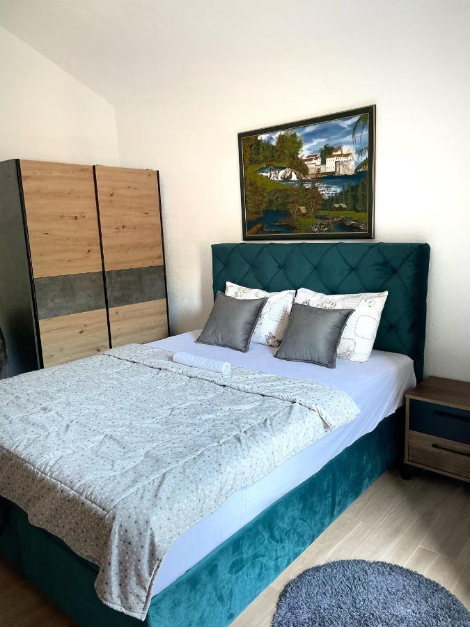 Studios Merdovic Budva Exterior foto